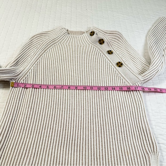 GAP Cream Asymmetrical Button Mockneck Raglan Sweater Women's Turtleneck - Picture 5 of 12